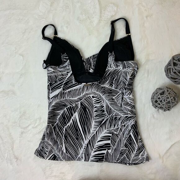 Women’s Calvin Klein tankini top - Picture 2 of 5